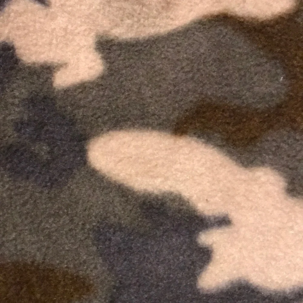 New Children’s Place fleece camouflage pants 7 - 8 green tan brown sweats lounge